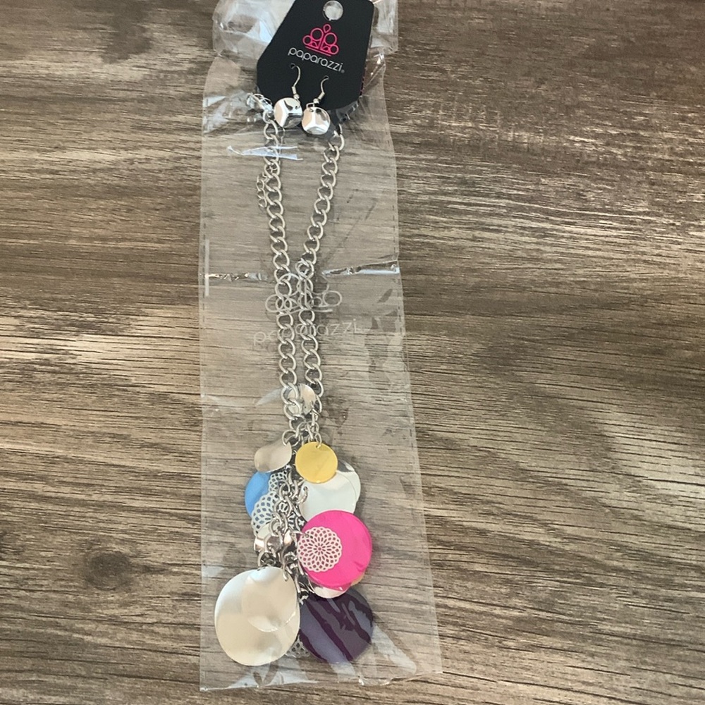 Paparazzi Necklace Set with Earrings Oceanic Opera Multi Color - Picture 2 of 4